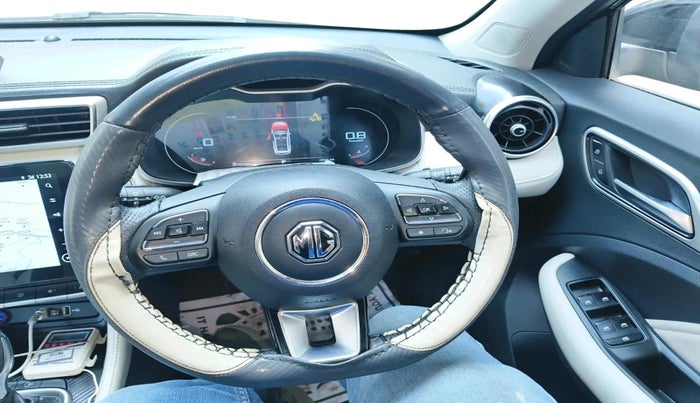 2022 MG ASTOR SAVVY 1.5 CVT, Petrol, Automatic, 22,643 km, interior