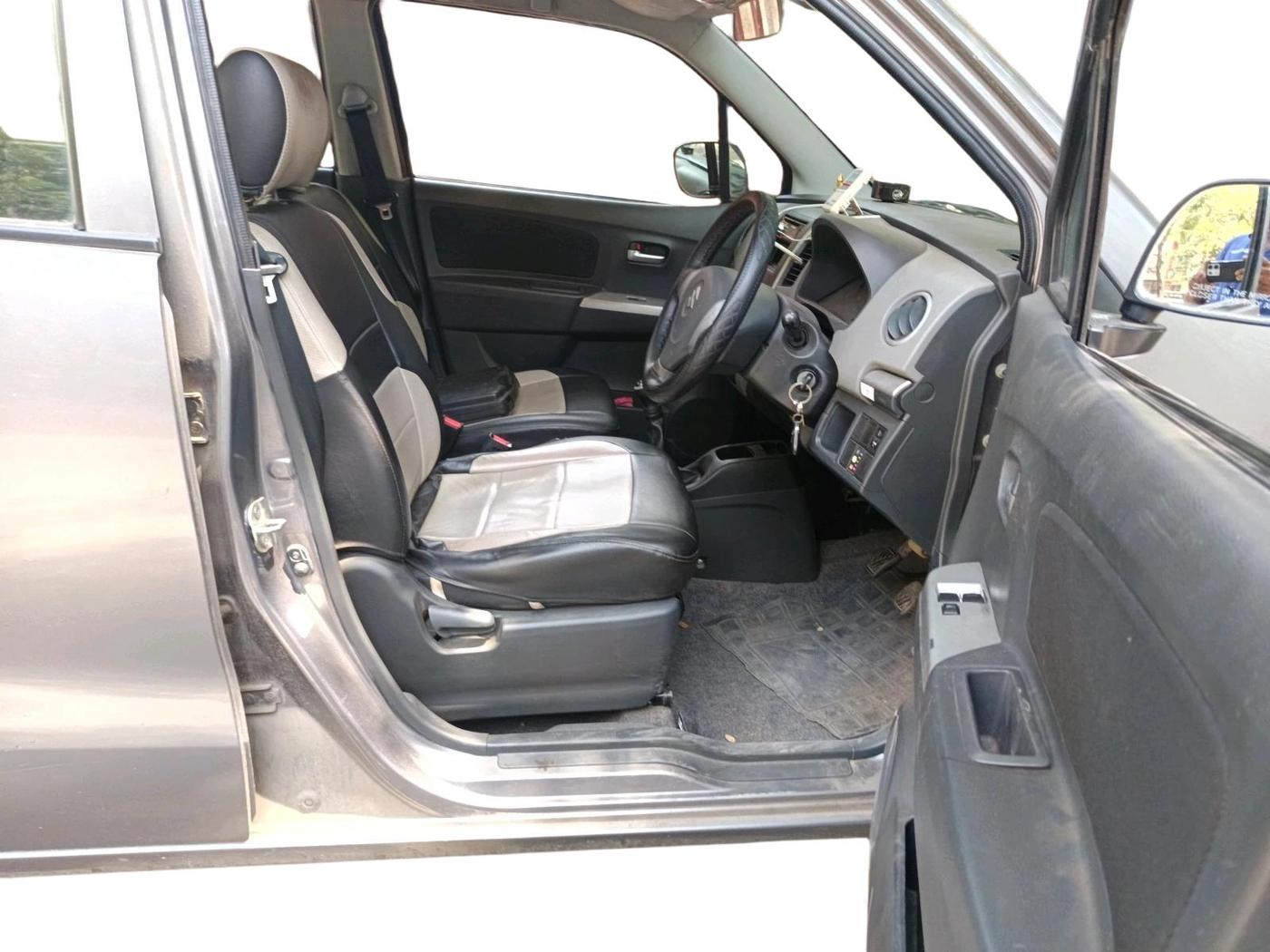 2012 Maruti Wagon R 1.0 LXI CNG, CNG, Manual, 42,289 km, interior