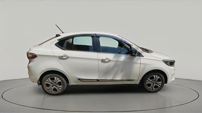 2024 Tata TIGOR  XZA CNG, CNG, Automatic, 37,765 km, exterior