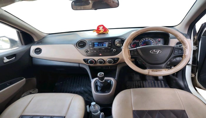 2016 Hyundai Grand i10 SPORTZ 1.2 KAPPA VTVT, Petrol, Manual, 50,332 km, interior