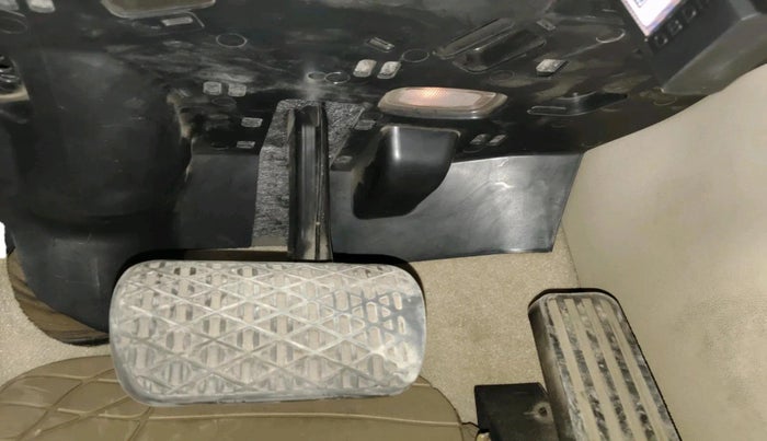 2010 Mercedes Benz E Class E200 CGI ELEGANCE, Petrol, Automatic, 62,902 km, interior