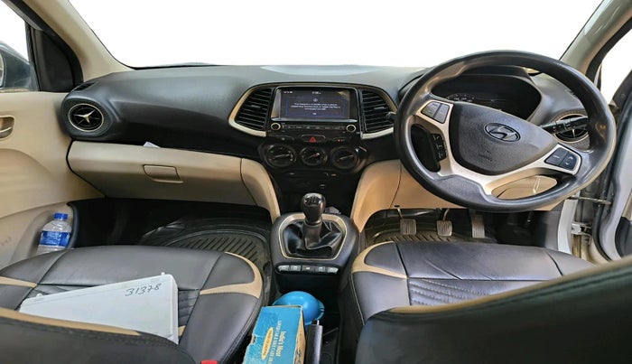2018 Hyundai NEW SANTRO SPORTZ CNG, CNG, Manual, 94,062 km, interior