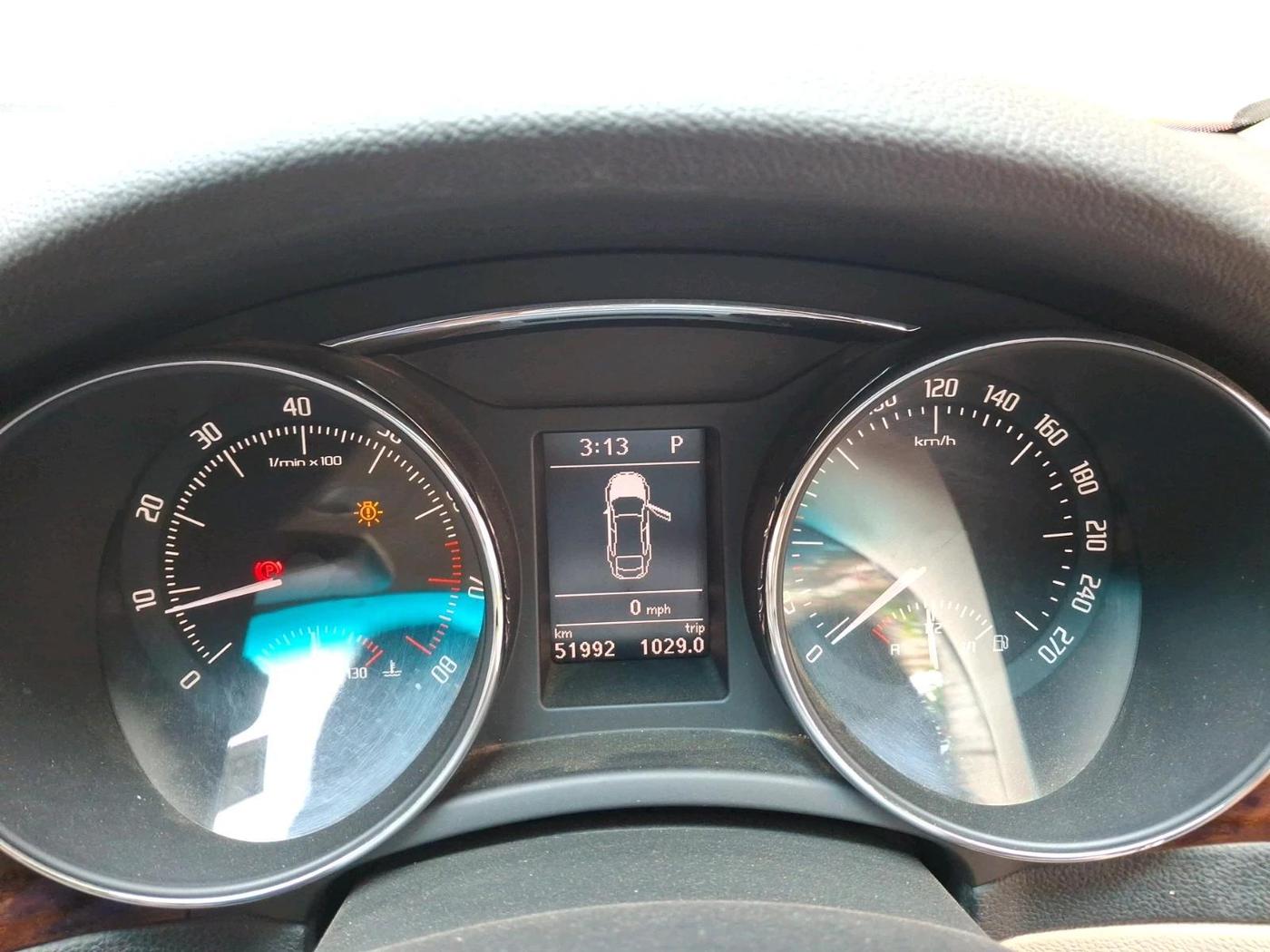 2014 Skoda Superb ELEGANCE 1.8 TSI AT, Petrol, Automatic, 51,992 km, interior