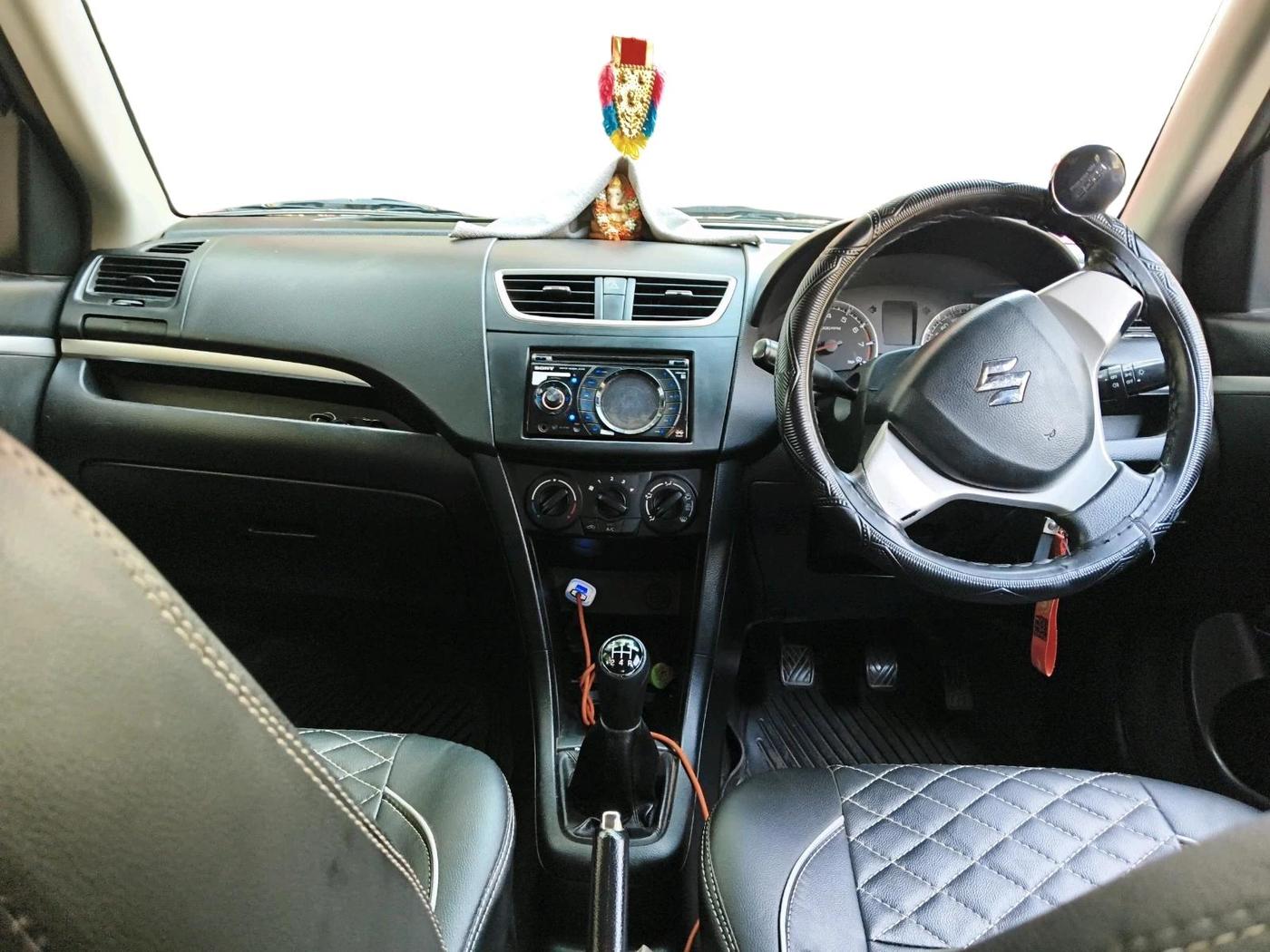 2012 Maruti Swift VXI, Petrol, Manual, 87,470 km, interior