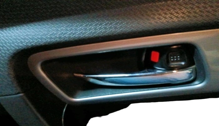 2016 Maruti Vitara Brezza ZDI, Diesel, Manual, 63,246 km, interior