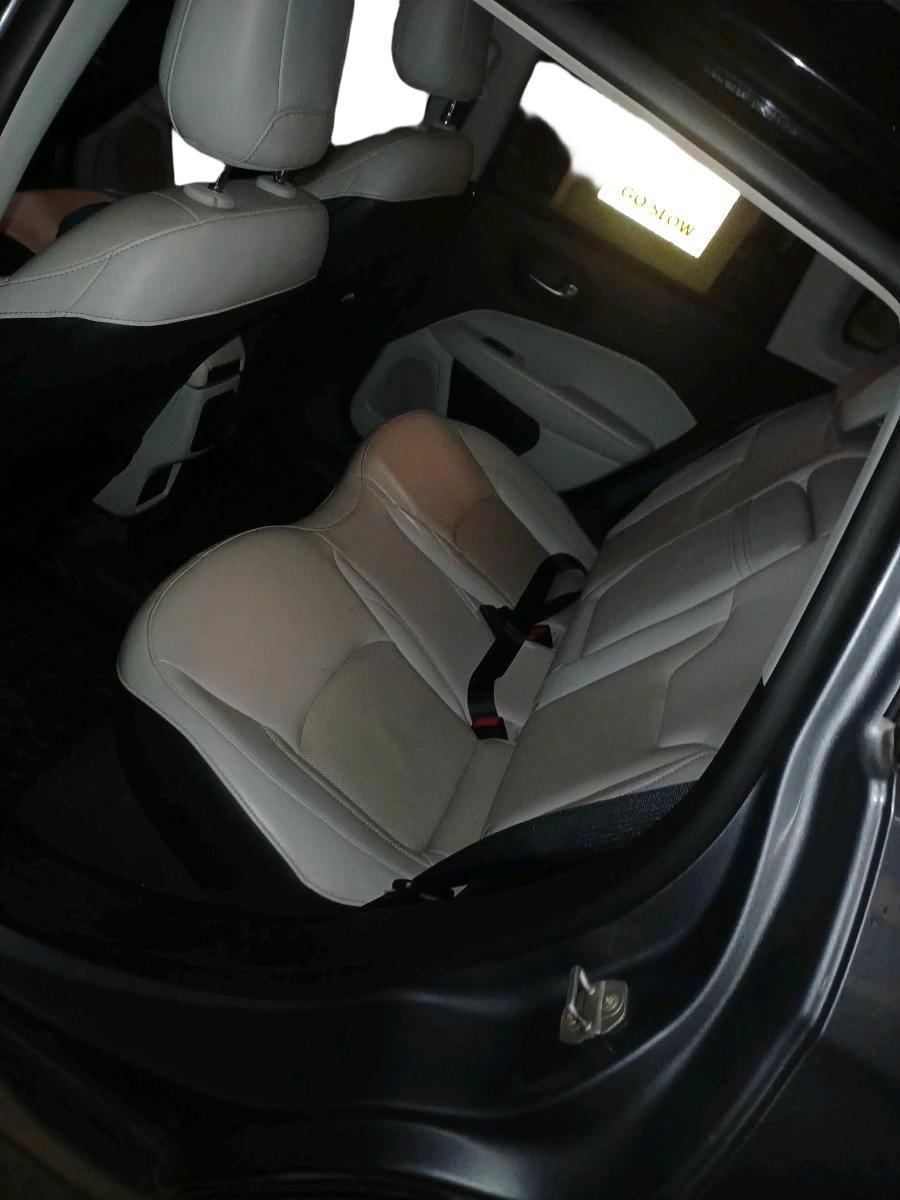 2019 Jeep Compass LIMITED PLUS PETROL AT, Petrol, Automatic, 44,583 km, interior