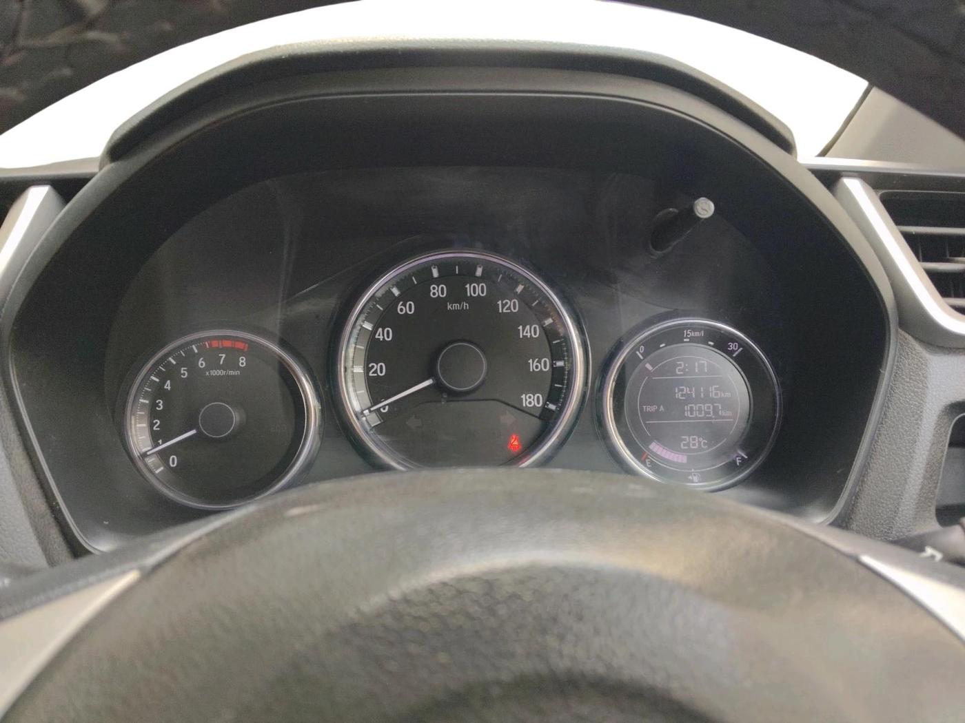 2018 Honda BR-V 1.5L I-VTEC V, Petrol, Manual, 1,24,116 km, interior