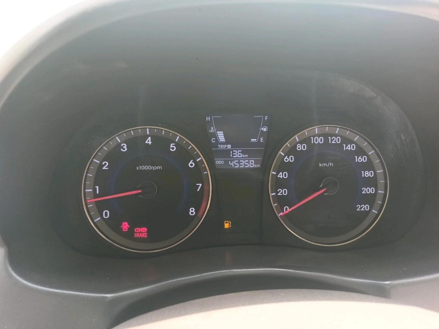 2012 Hyundai Verna FLUIDIC 1.4 VTVT, Petrol, Manual, 45,358 km, interior