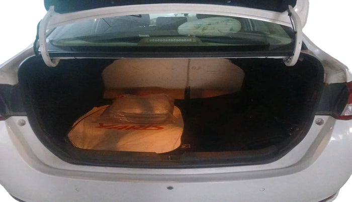 2020 Toyota YARIS G CVT, Petrol, Automatic, 80,030 km, exterior