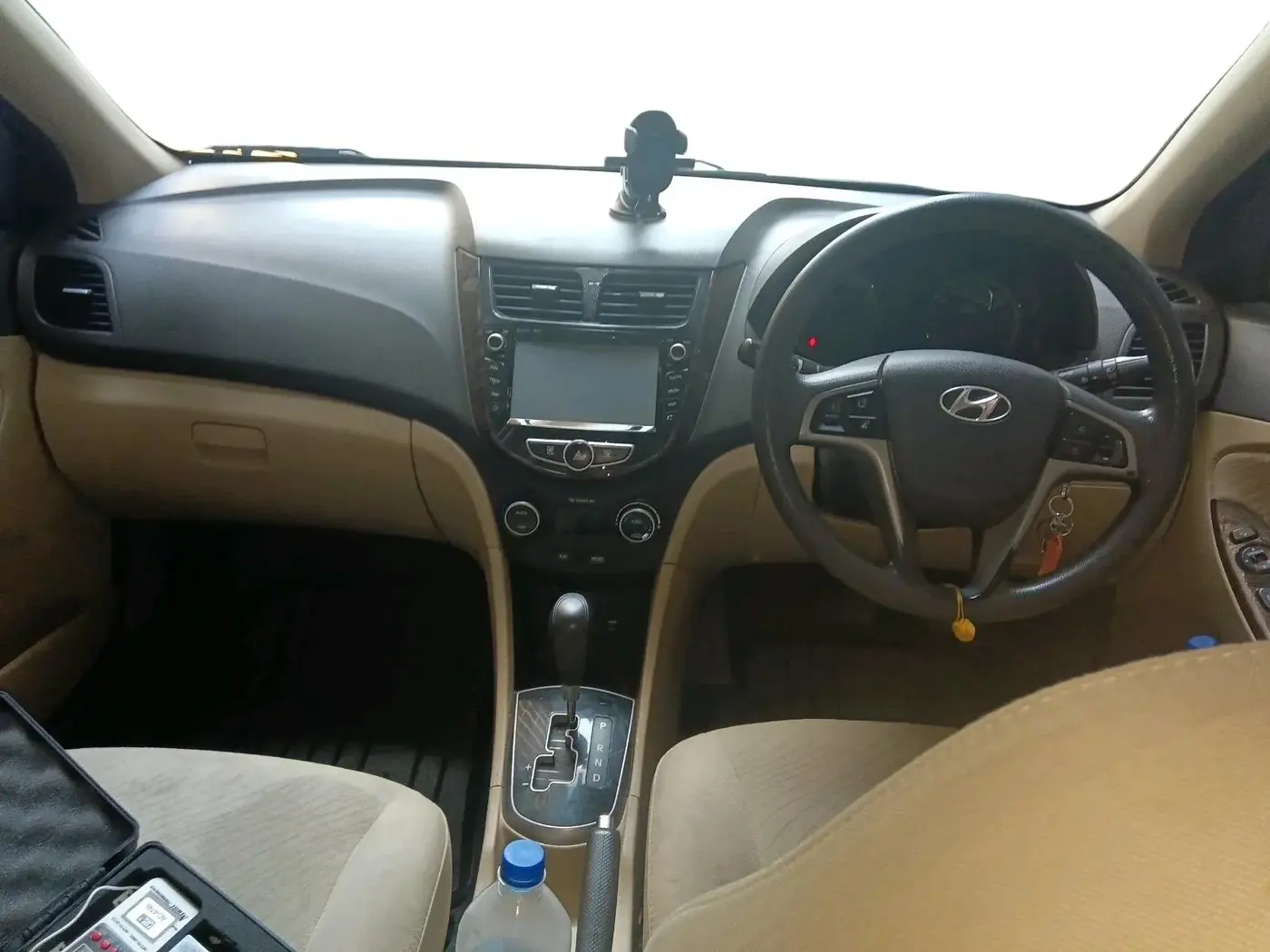 2016 Hyundai Verna 1.6 VTVT SX AT, Petrol, Automatic, 59,890 km, interior
