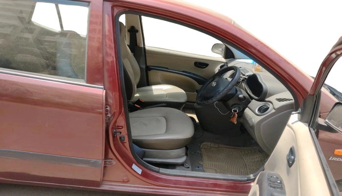 2014 Hyundai i10 MAGNA 1.1, Petrol, Manual, 22,560 km, interior