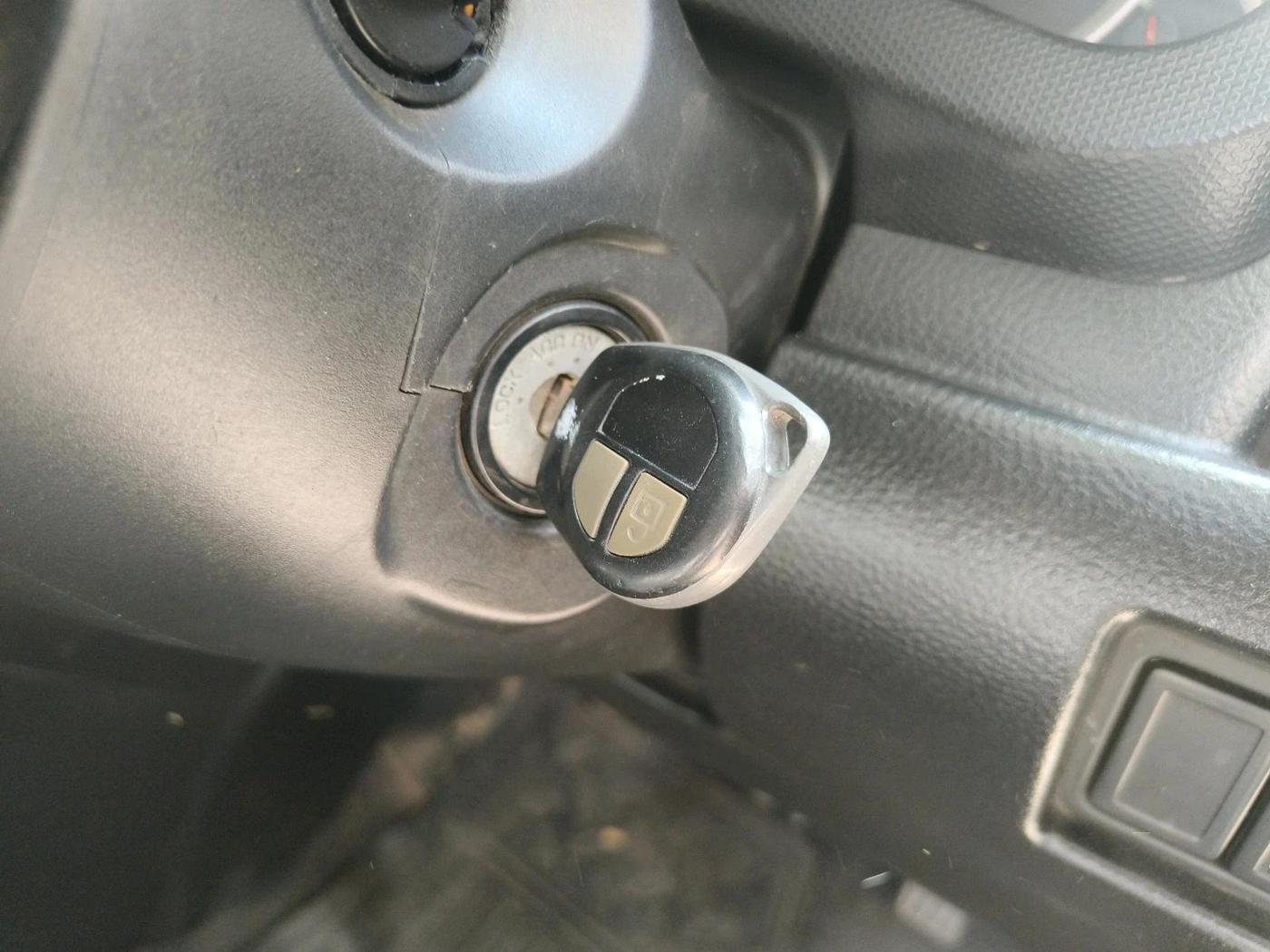 2011 Maruti Swift VDI, Diesel, Manual, 1,41,262 km, interior