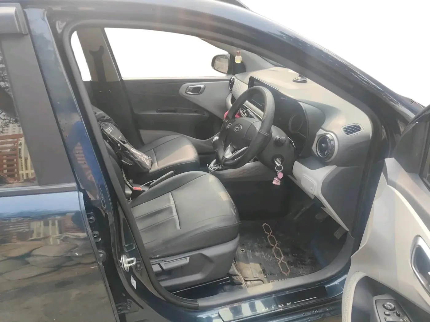 2022 Hyundai GRAND I10 NIOS SPORTZ 1.2 KAPPA VTVT, Petrol, Manual, 7,800 km, interior