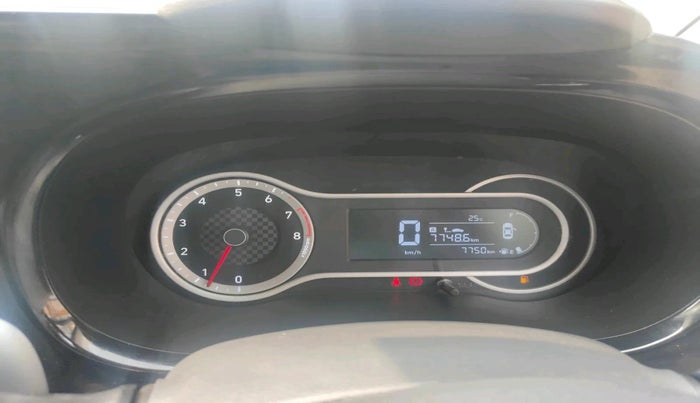 2022 Hyundai GRAND I10 NIOS SPORTZ 1.2 KAPPA VTVT, Petrol, Manual, 7,800 km, interior