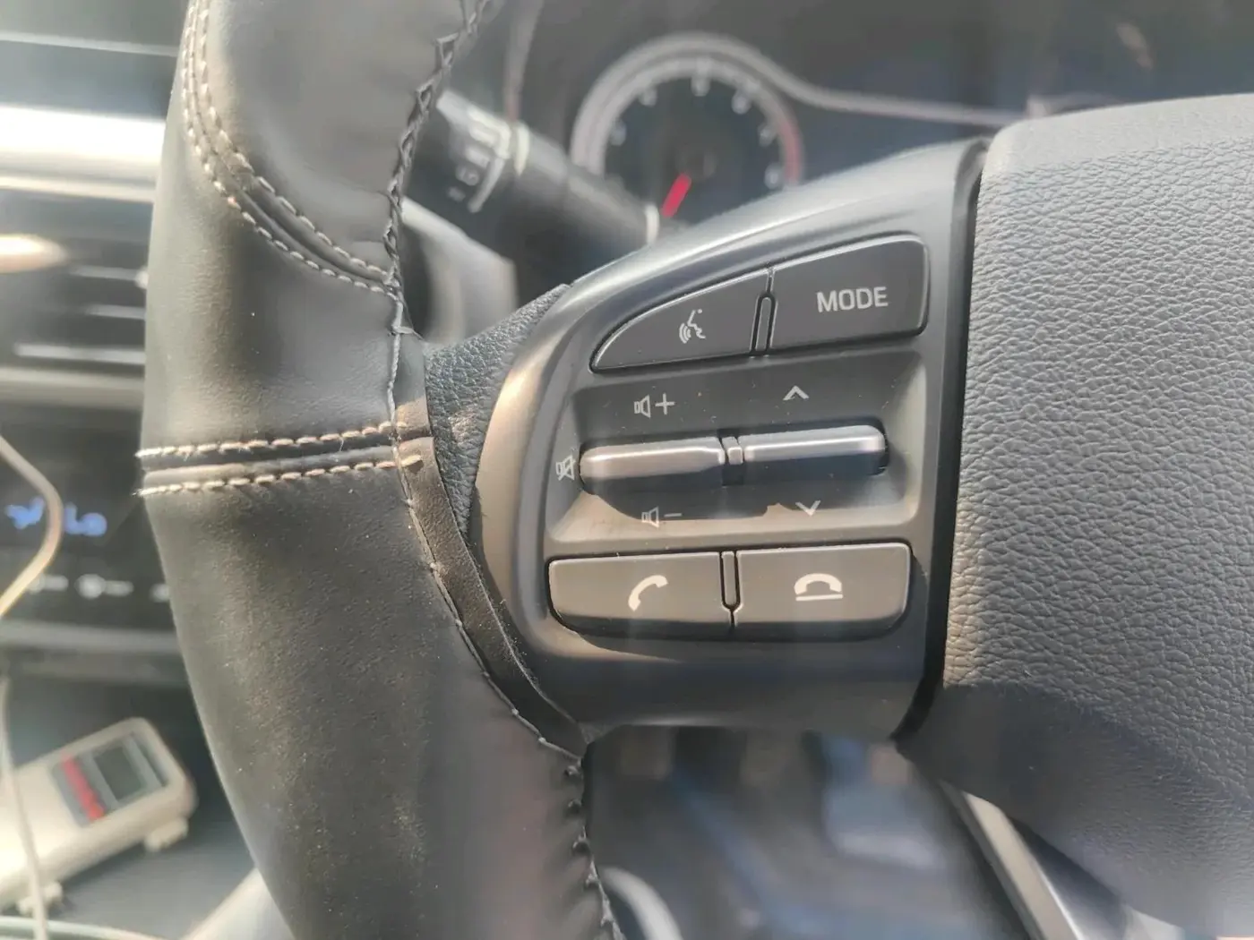 2022 Hyundai GRAND I10 NIOS SPORTZ 1.2 KAPPA VTVT, Petrol, Manual, 7,800 km, interior