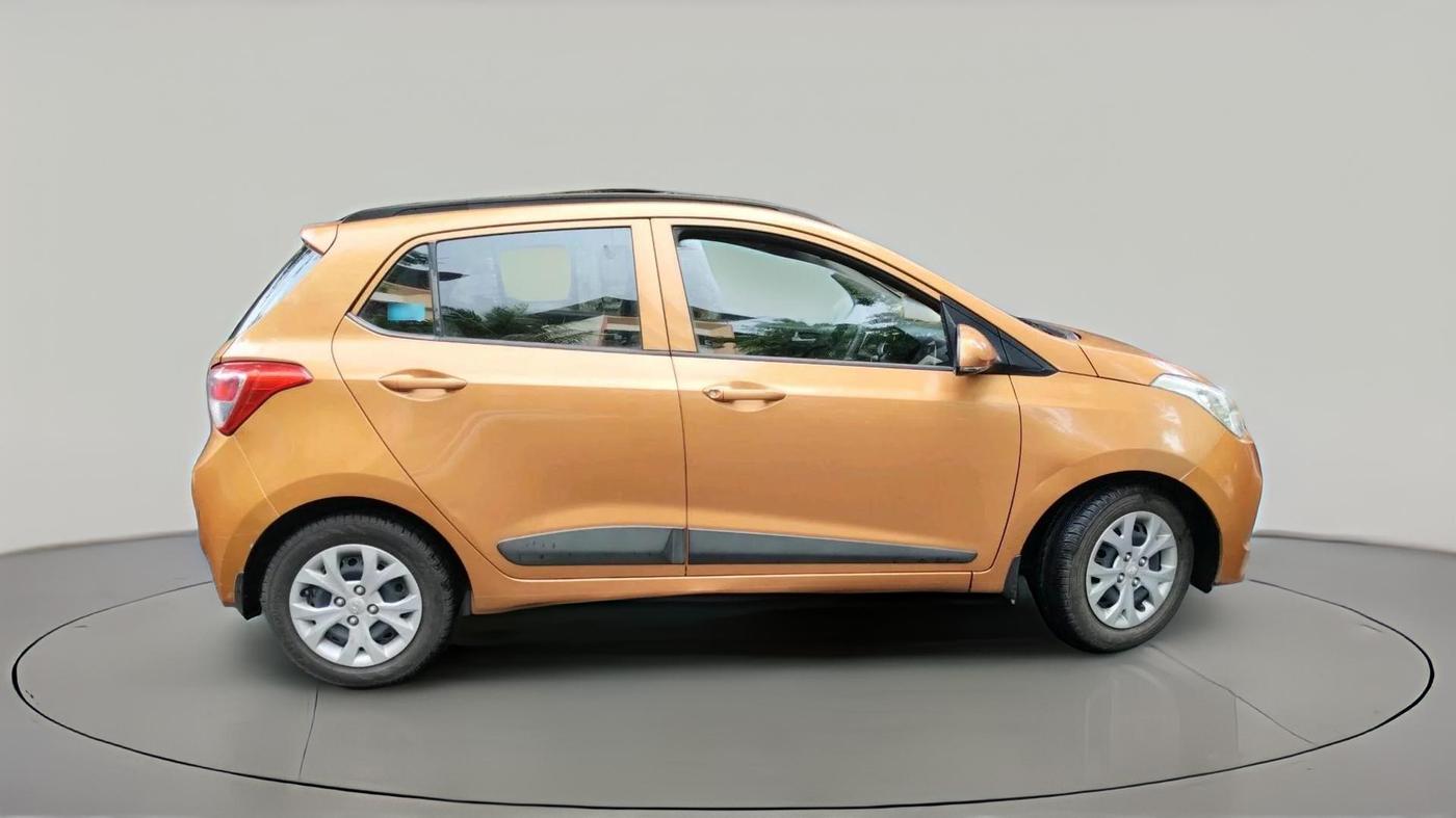 2016 Hyundai Grand i10 SPORTZ 1.2 KAPPA VTVT, Petrol, Manual, 51,189 km, exterior