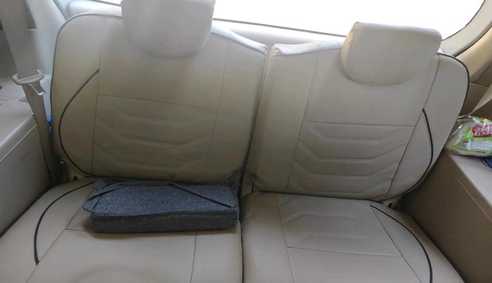 2016 Maruti Ertiga VXI, Petrol, Manual, 64,669 km, interior