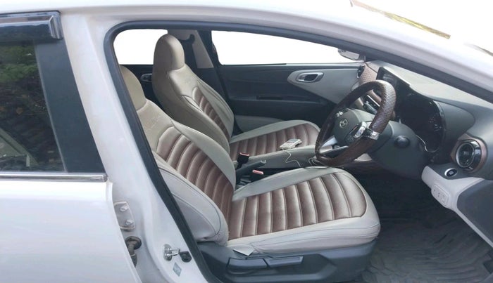 2024 Hyundai AURA SX 1.2 CNG, CNG, Manual, 24,776 km, interior