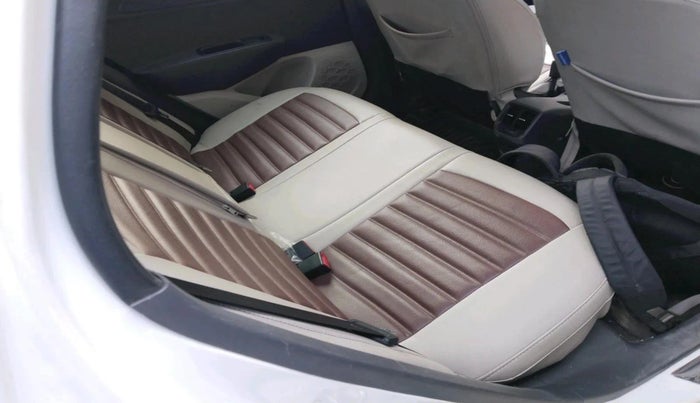 2024 Hyundai AURA SX 1.2 CNG, CNG, Manual, 24,776 km, interior