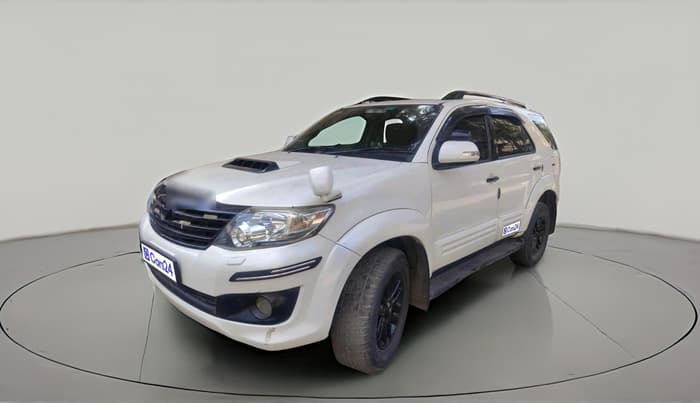 2014 Toyota Fortuner 3.0 4X2 AT, Diesel, Automatic, 2,16,000 km, exterior