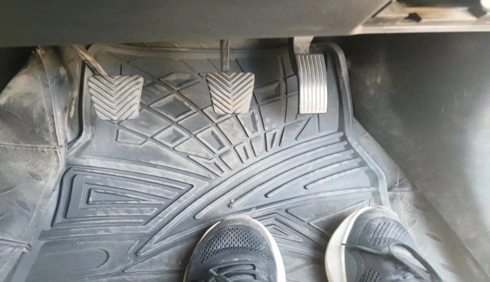 2021 Hyundai VENUE SX 1.5 CRDI, Diesel, Manual, 1,16,109 km, interior