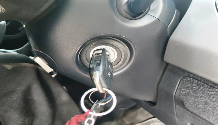 2022 Tata NEXON XMA SUNROOF PETROL, Petrol, Automatic, 34,987 km, interior