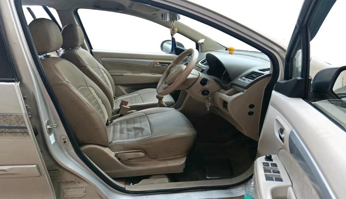 2014 Maruti Ertiga VXI, CNG, Manual, 94,302 km, interior