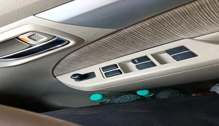 2014 Maruti Ertiga VXI, CNG, Manual, 94,302 km, interior