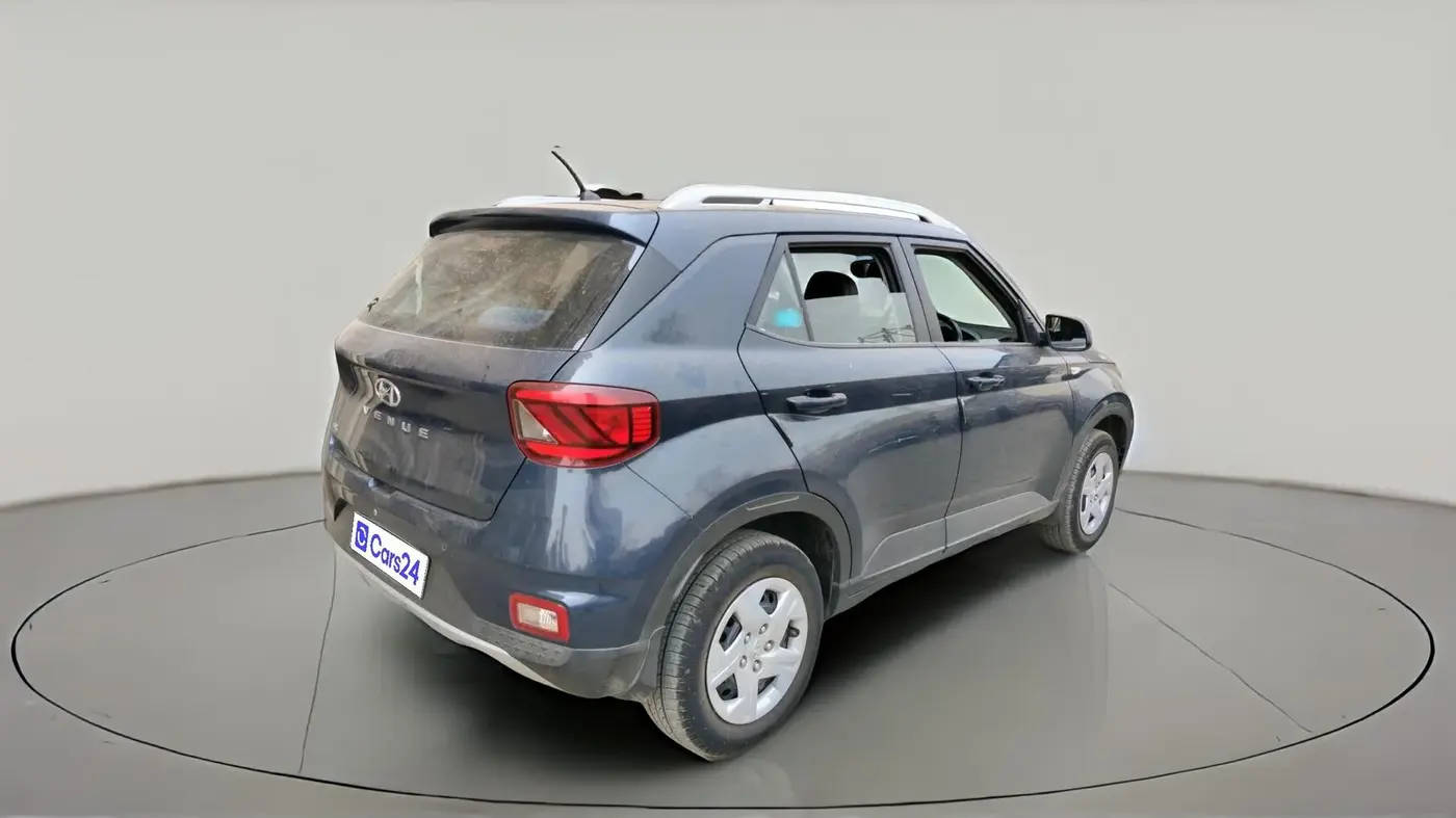 2019 Hyundai VENUE S 1.2, Petrol, Manual, 61,924 km, exterior