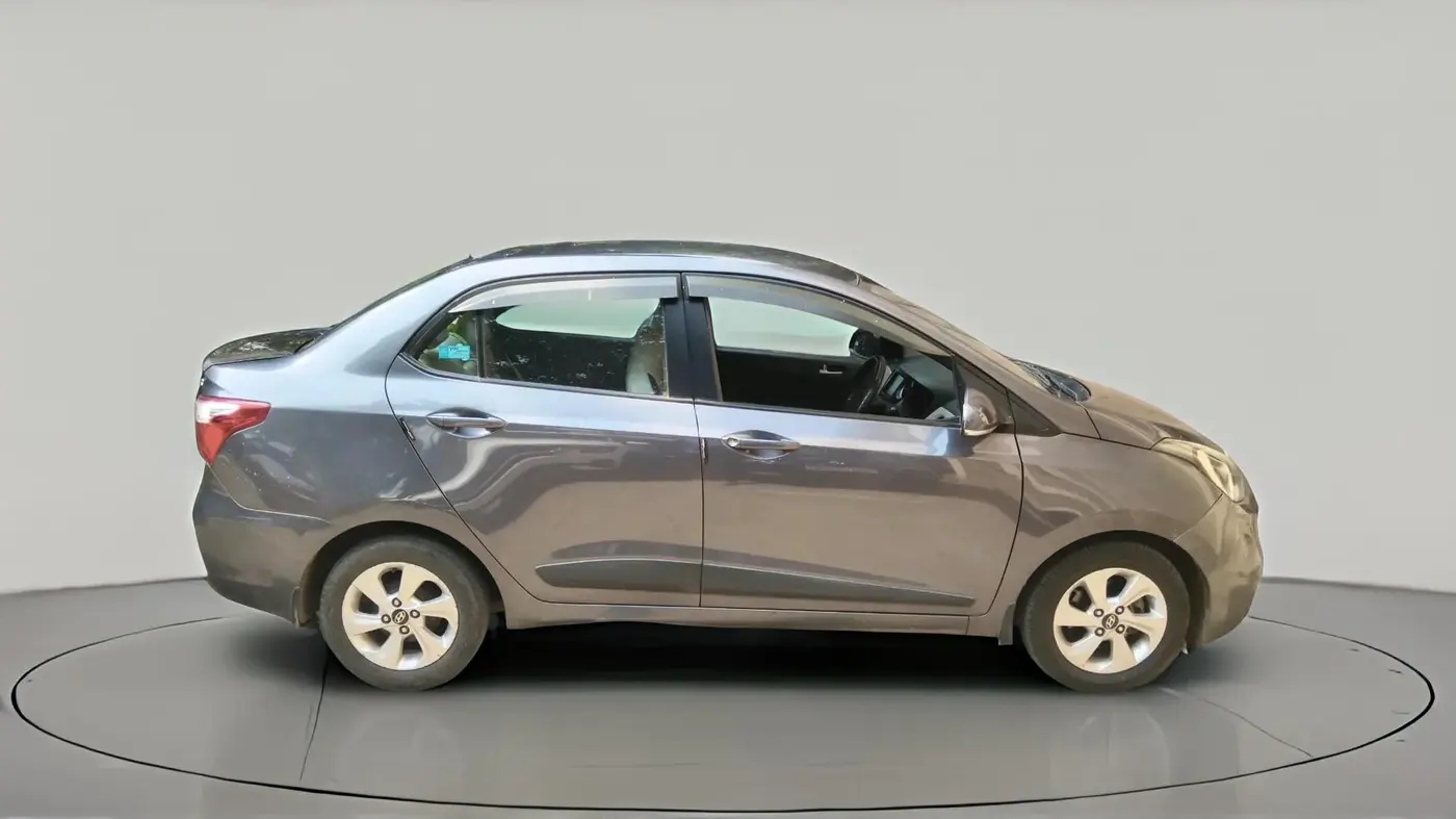 2017 Hyundai Xcent SX 1.2, Petrol, Manual, 38,032 km, exterior