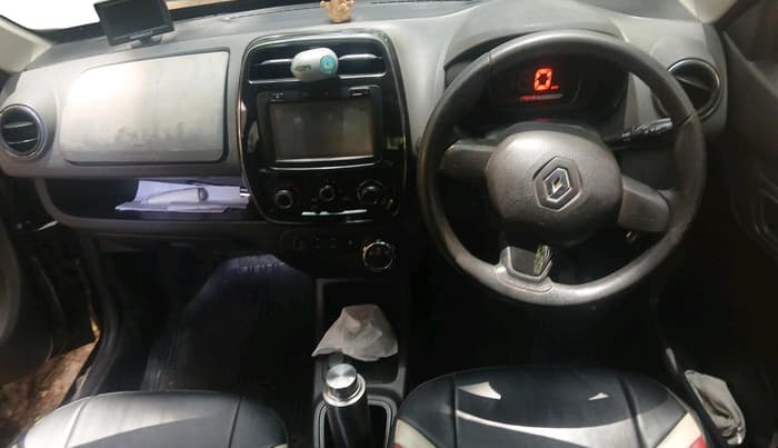 2017 Renault Kwid RXT 1.0 AMT (O), Petrol, Automatic, 1,70,491 km, interior