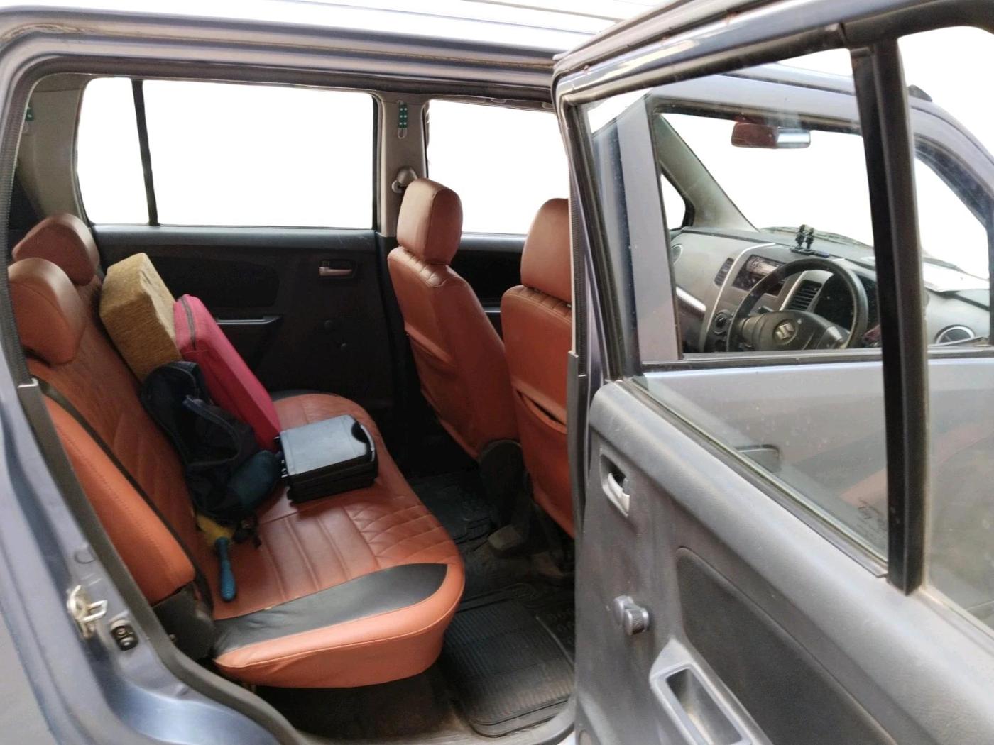 2012 Maruti Wagon R 1.0 LXI CNG, CNG, Manual, 70,194 km, interior