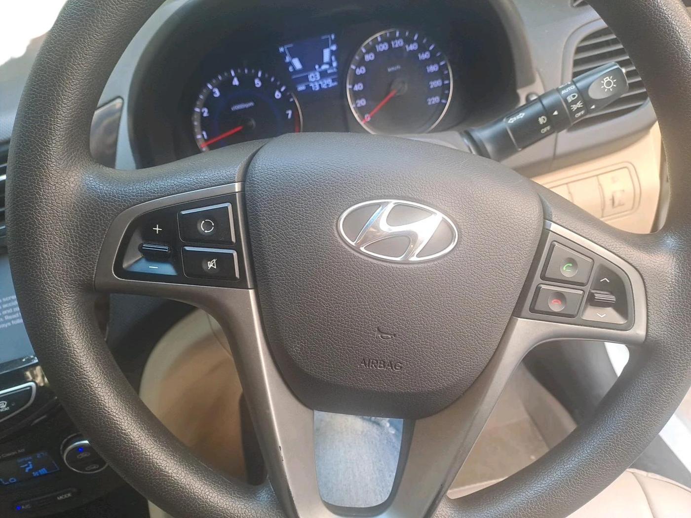 2017 Hyundai Verna 1.6 VTVT SX, Petrol, Manual, 73,729 km, interior