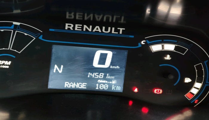 2022 Renault TRIBER RXZ AMT, Petrol, Automatic, 14,581 km, interior