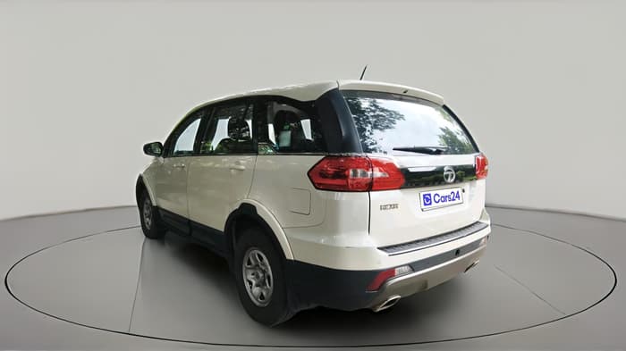 2020 Tata Hexa XMA 4X2 7 STR, Diesel, Automatic, 1,33,472 km, exterior