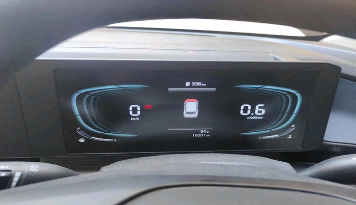 2025 KIA Carens Clavis HTE(O) 1.5 Petrol MT, Petrol, Manual, 16,001 km, interior