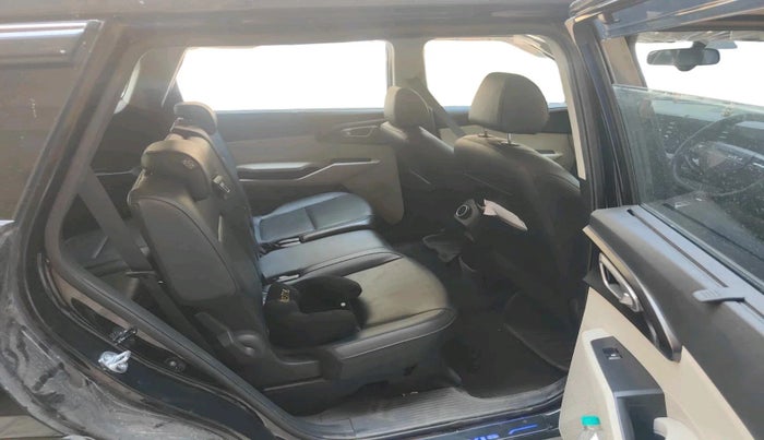 2025 KIA Carens Clavis HTE(O) 1.5 Petrol MT, Petrol, Manual, 16,001 km, interior