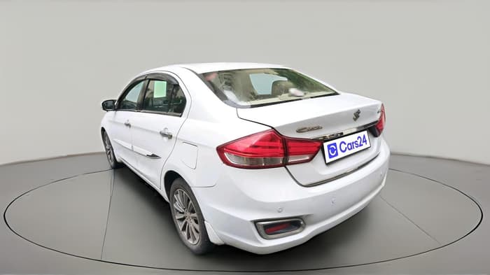 2018 Maruti Ciaz ALPHA  AT 1.5 SHVS PETROL, Petrol, Automatic, 1,30,001 km, exterior