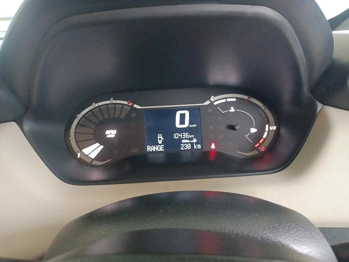 2024 Nissan MAGNITE XL, Petrol, Manual, 10,436 km, interior