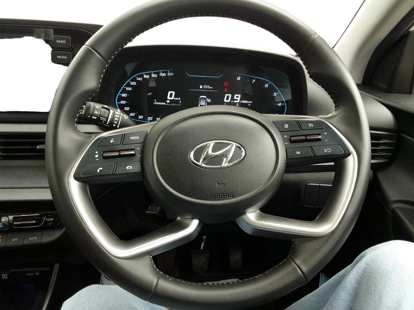 2023 Hyundai NEW I20 ASTA 1.2 MT, Petrol, Manual, 26,375 km, interior