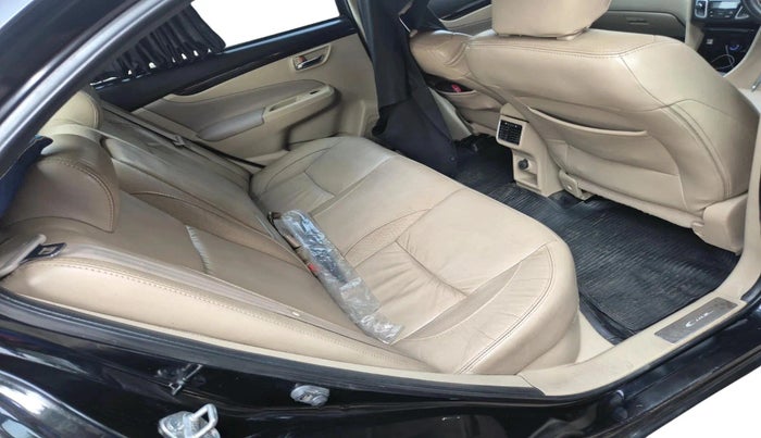 2017 Maruti Ciaz ALPHA 1.4 PETROL, CNG, Manual, 86,448 km, interior