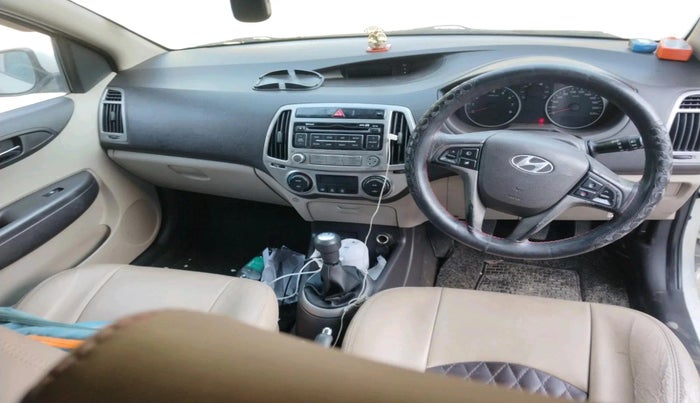 2012 Hyundai i20 SPORTZ 1.2, Petrol, Manual, 73,720 km, interior