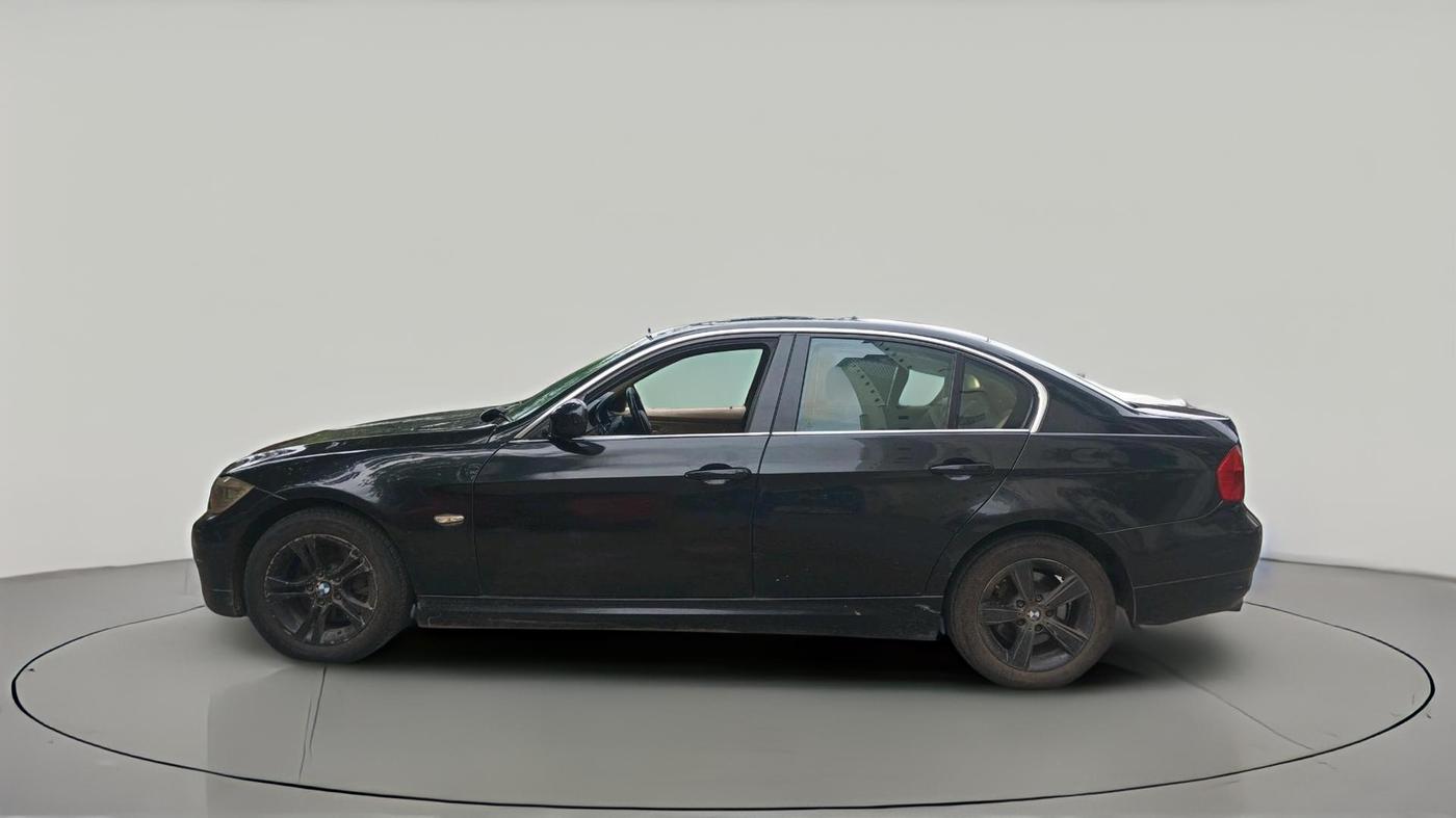 2011 BMW 3 Series 320d, Diesel, Automatic, 1,35,763 km, exterior