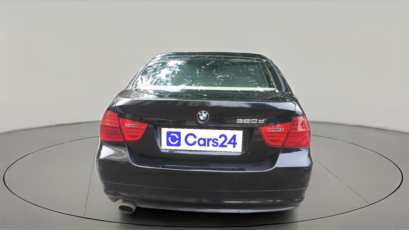 2011 BMW 3 Series 320d, Diesel, Automatic, 1,35,763 km, exterior