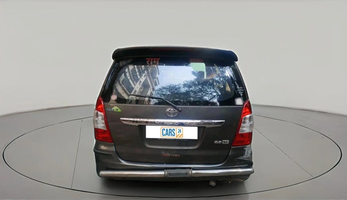 2012 Toyota Innova 2.5 VX 8 STR, Diesel, Manual, 2,46,632 km, exterior