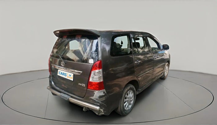 2012 Toyota Innova 2.5 VX 8 STR, Diesel, Manual, 2,46,632 km, exterior