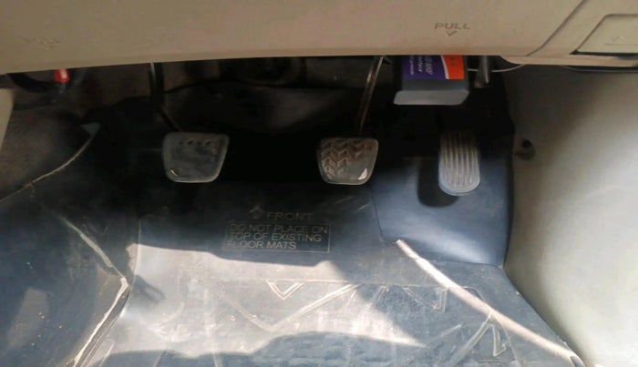 2012 Toyota Innova 2.5 VX 8 STR, Diesel, Manual, 2,46,632 km, interior