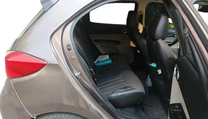 2017 Tata Tiago XZ PETROL, Petrol, Manual, 13,814 km, interior