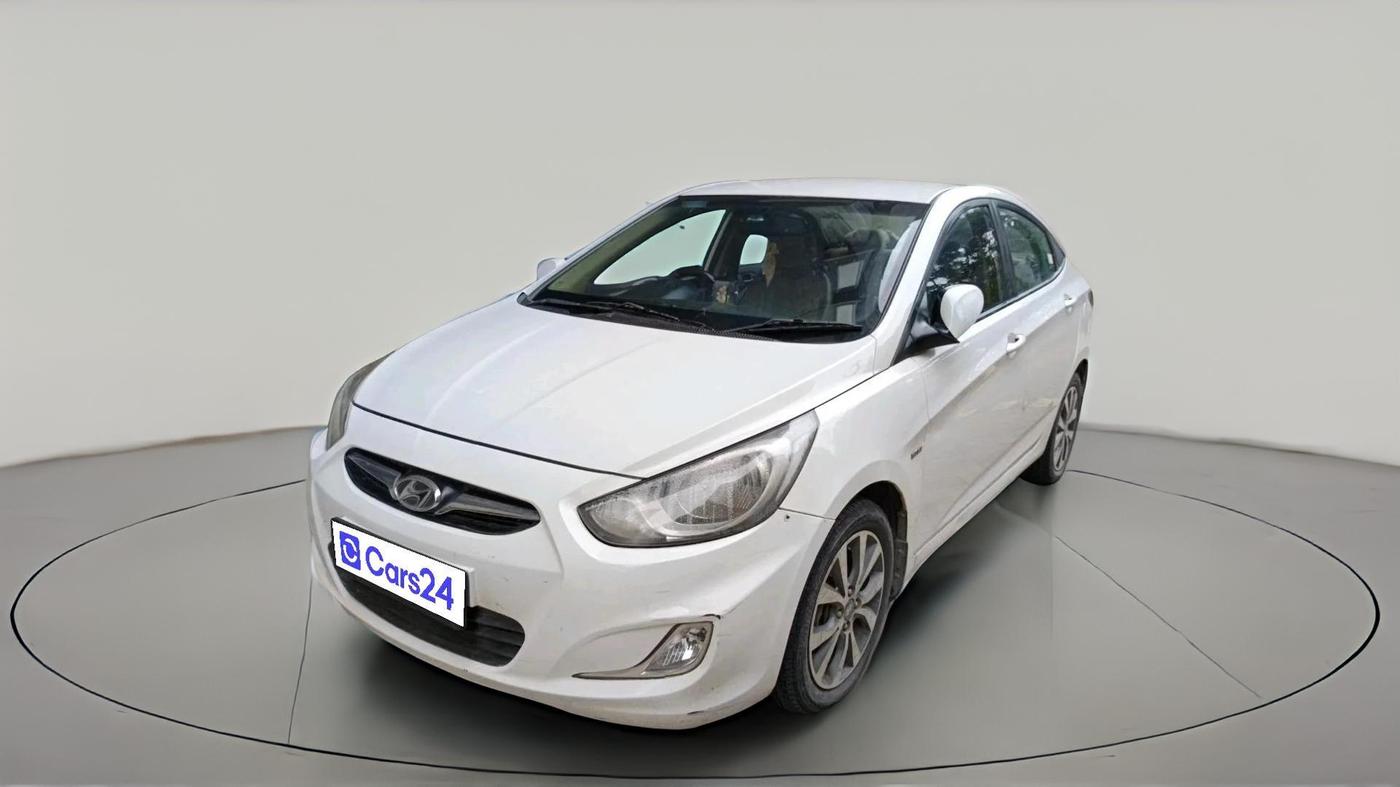 2014 Hyundai Verna FLUIDIC 1.6 VTVT SX AT, Petrol, Automatic, 84,592 km, exterior