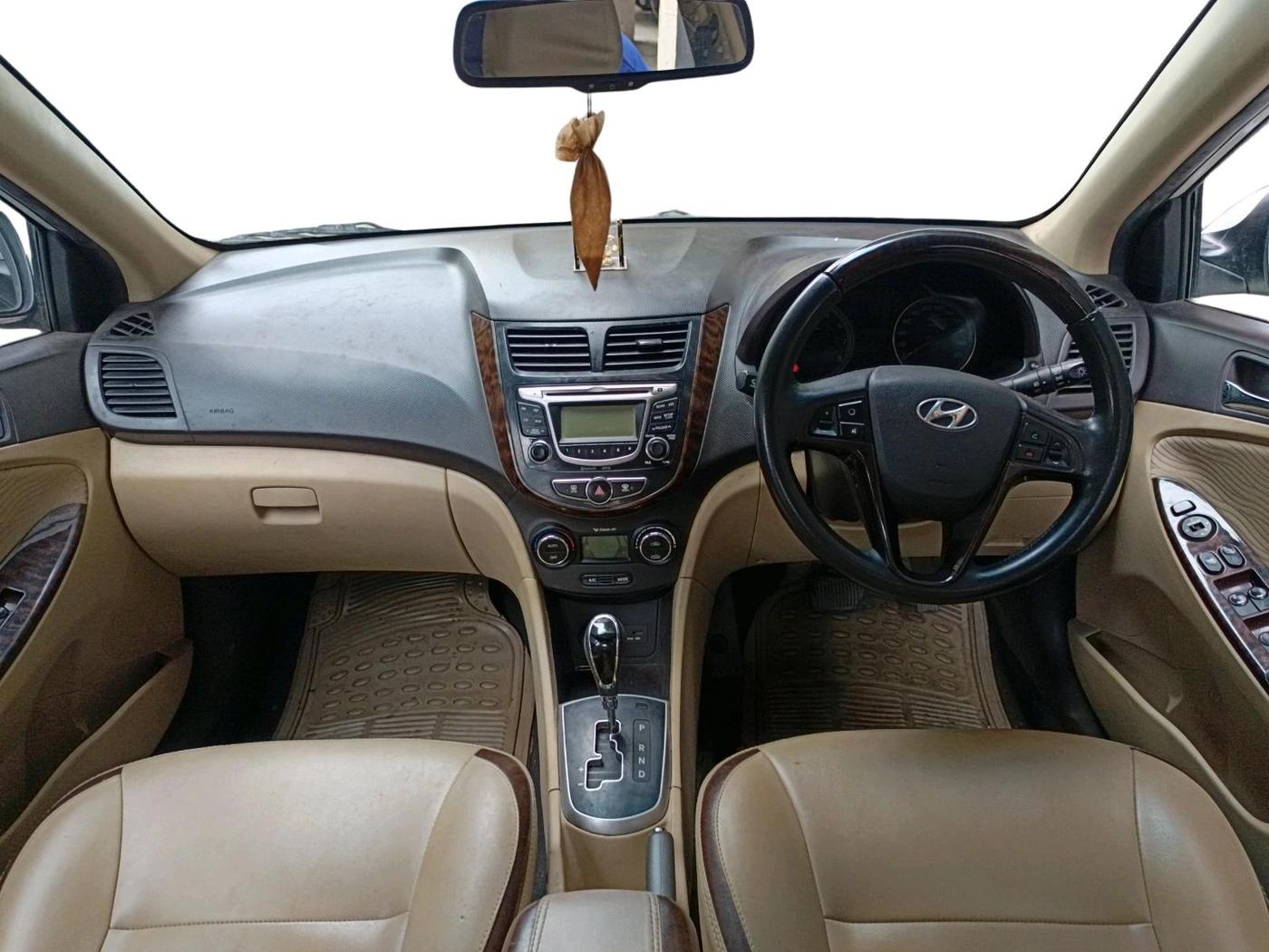 2014 Hyundai Verna FLUIDIC 1.6 VTVT SX AT, Petrol, Automatic, 84,592 km, interior